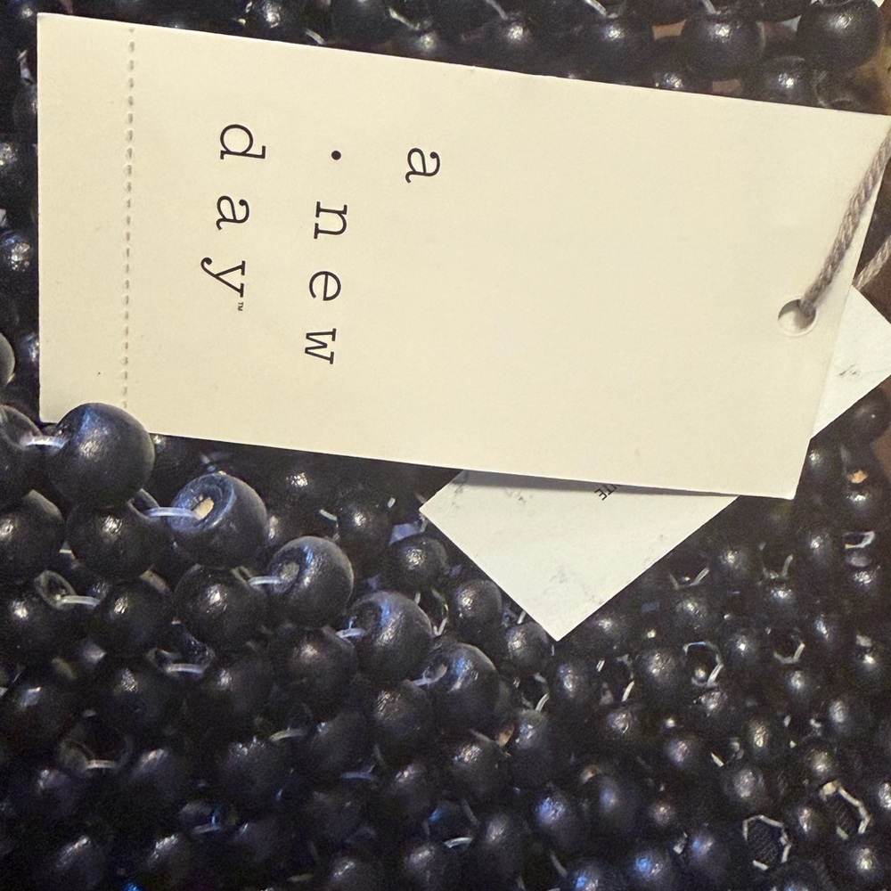 A new day  Elegant Black Beaded Women's Bag - Picture 5 of 6